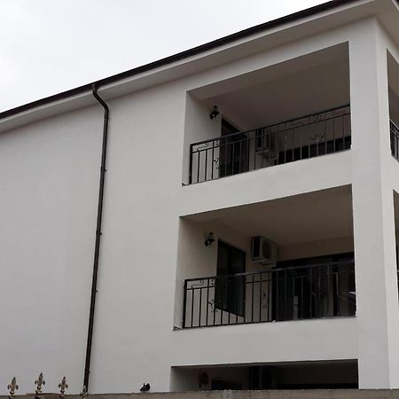 Sunshine Apartments Năvodari Екстериор снимка