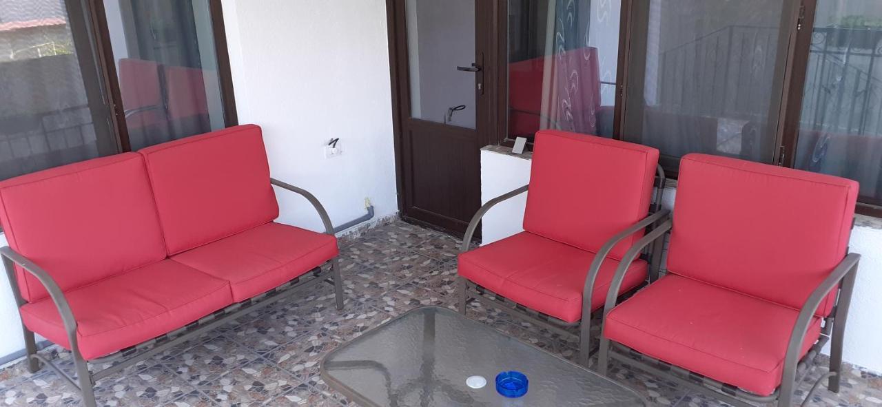 Sunshine Apartments Năvodari Екстериор снимка