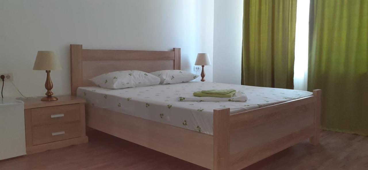 Sunshine Apartments Năvodari Екстериор снимка