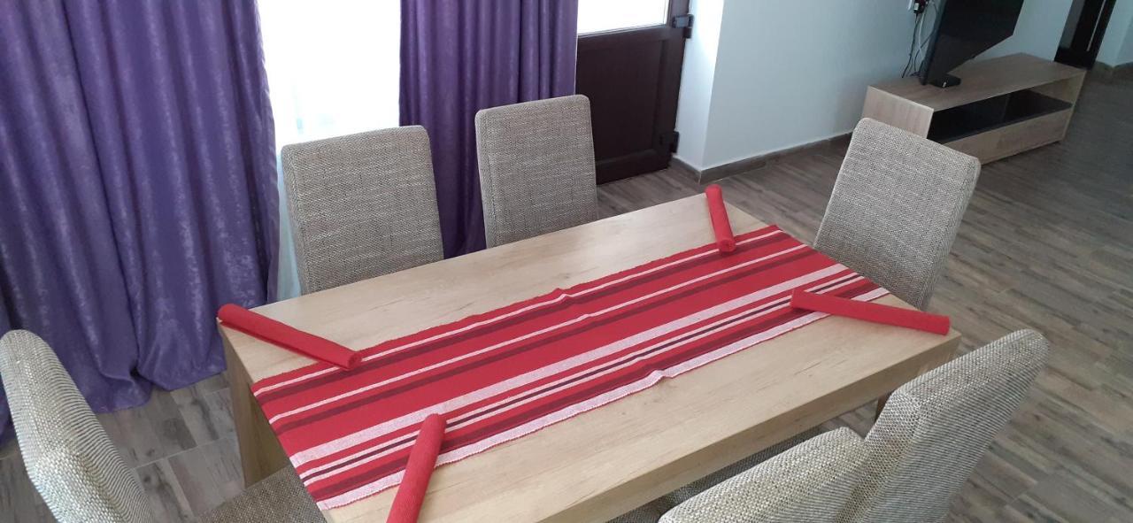Sunshine Apartments Năvodari Екстериор снимка