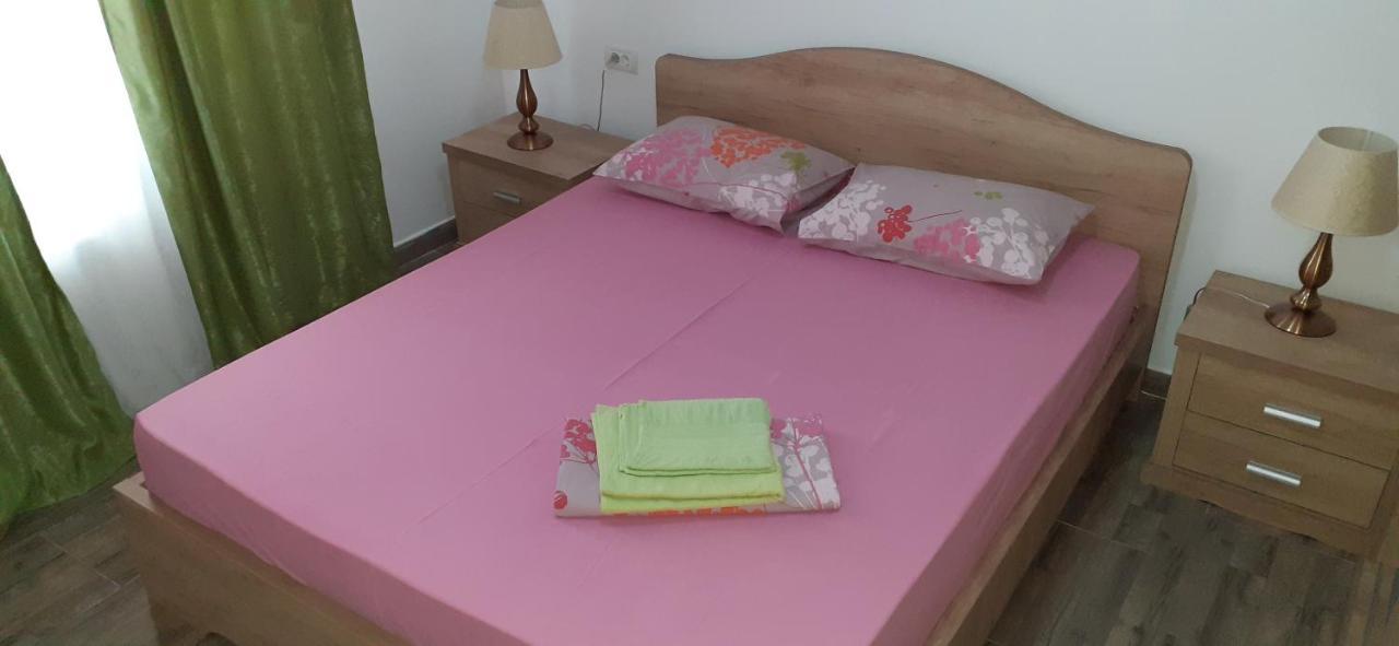 Sunshine Apartments Năvodari Екстериор снимка