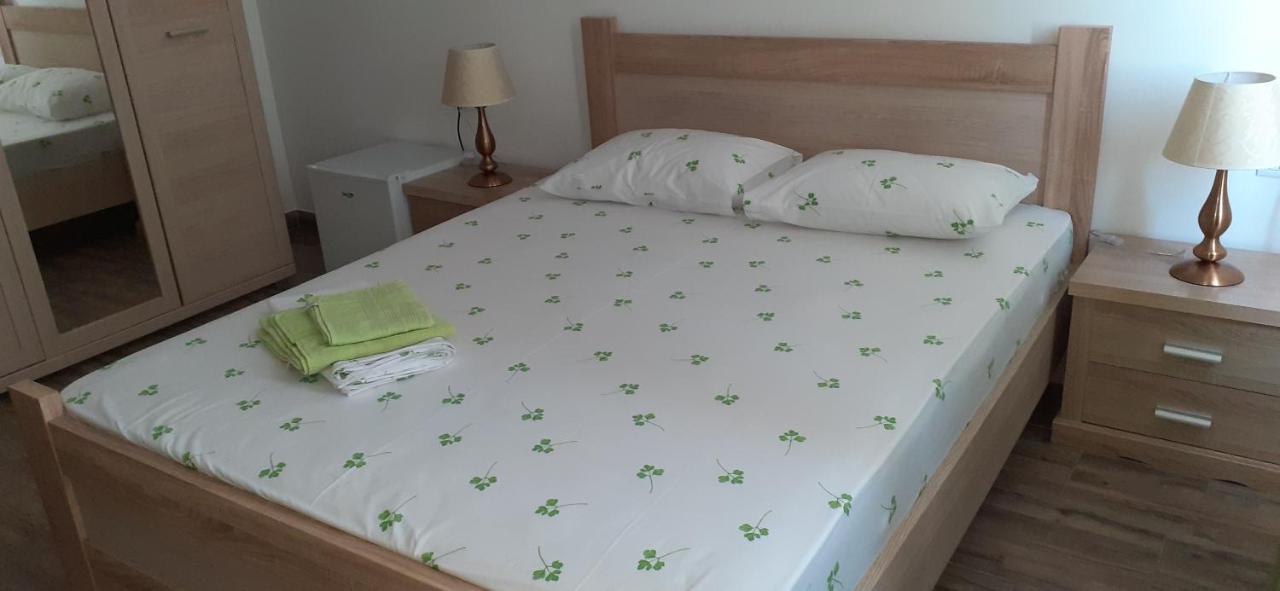 Sunshine Apartments Năvodari Екстериор снимка