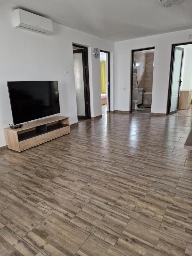 Sunshine Apartments Năvodari Екстериор снимка